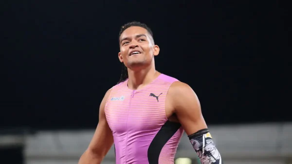 Ο Εμμανουήλ Καραλής ξεκίνησε εντυπωσιακά και το 2026 με άλμα στα 5,93 μέτρα στην Πολωνία