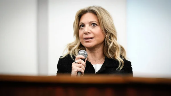 H Καρυστιανού τα βάζει με τα... ΜΜΕ μετά τον σάλο για τις αμβλώσεις: "Διαστρεβλώθηκε σκοπίμως η απάντησή μου"