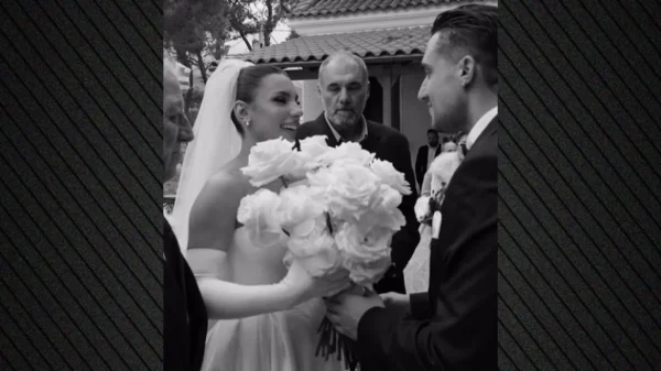 Η Μαριαλένα Ρουμελιώτη ανέβασε βίντεο από τον γάμο της με τον Σάκη Κατσούλη