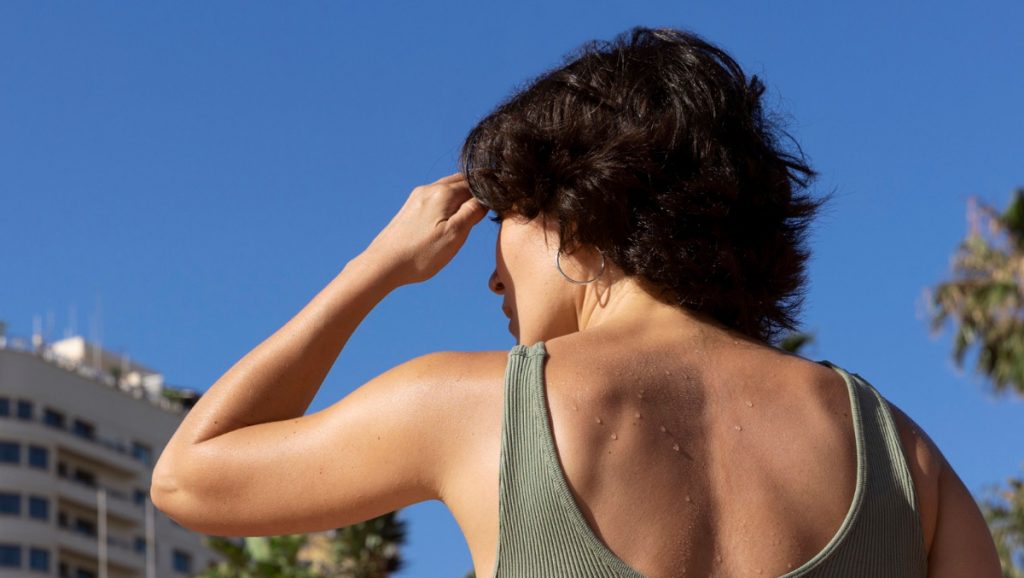 Αυστραλία: Η πιο ζεστή ημέρα των τελευταίων 17 ετών στη Μελβούρνη – Φωτιές και εκκενώσεις πόλεων λόγω ακραίου καύσωνα