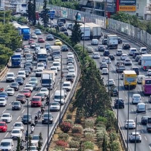 Δήμας για το κυκλοφοριακό χάος: Εξετάζεται flyover στον Κηφισό και αποκέντρωση επιχειρήσεων
