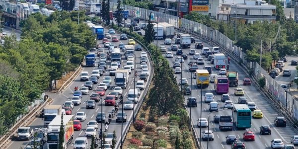 Δήμας για το κυκλοφοριακό χάος: Εξετάζεται flyover στον Κηφισό και αποκέντρωση επιχειρήσεων