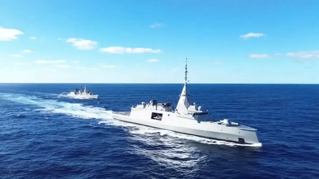 Belharra: Η στιγμή που η φρεγάτα «Κίμων» μπαίνει σε ελληνικά νερά – «Το μέλλον του Πολεμικού Ναυτικού καταπλέει»