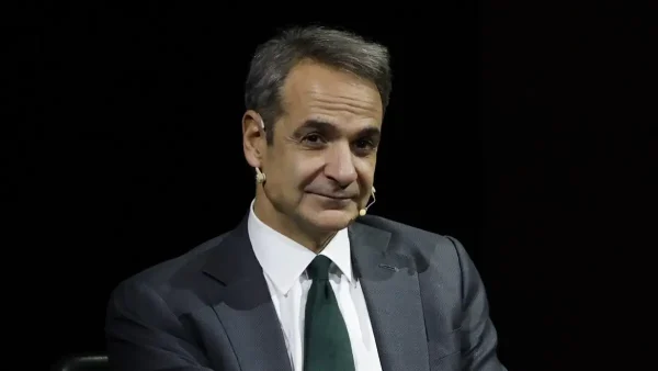 Κυριάκος Μητσοτάκης: Live η συζήτηση με τον Ηλία Κανέλλη στο Ωδείο Αθηνών