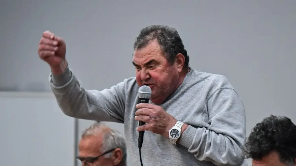 Συνάντηση Μητσοτάκη με αγρότες: Persona non grata ο Κώστας Ανεστίδης – Τι λέει η κυβέρνηση