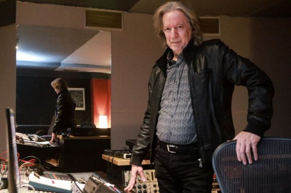 Κώστας Τουρνάς: Η ιστορία πίσω από το τραγούδι «Μη με συγκρίνεις μάτια μου» που ερμήνευσε η Καίτη Γαρμπή