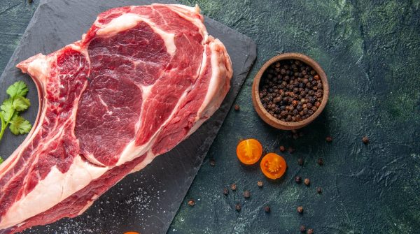 Πόσο ακριβότερα πωλούνται τα κρέατα στην Ελλάδα – Τι δείχνουν τα στοιχεία για τις χώρες της Ευρωζώνης