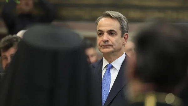 Κυριακός Μητσοτάκης: Τα Θεοφάνεια μάς δίνουν δύναμη – Τα καλύτερα είναι μπροστά μας