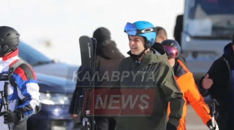 Ο Κυριάκος Μητσοτάκης επισκέφθηκε το Χιονοδρομικό Κέντρο Καλαβρύτων