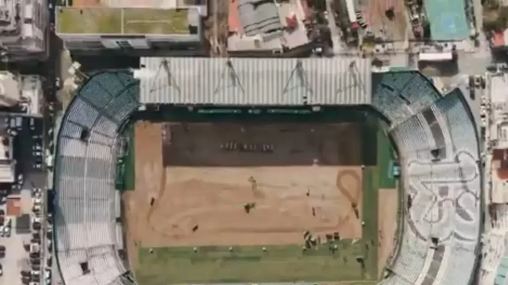 Παναθηναϊκός: Το video με την αλλαγή χλοοτάπητα στη Λεωφόρο