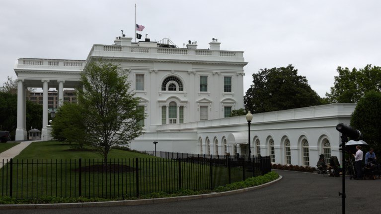 Οι ΗΠΑ απειλούν τη Γροιλανδία: "Πρώτα η διπλωματία, στο τραπέζι και η αγορά"