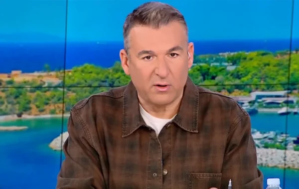Ξέσπασε ο Γιώργος Λιάγκας: «Ακούγονται κοτσάνες στην τηλεόραση – Έλεος πια με το μένος και το κόμπλεξ σας»