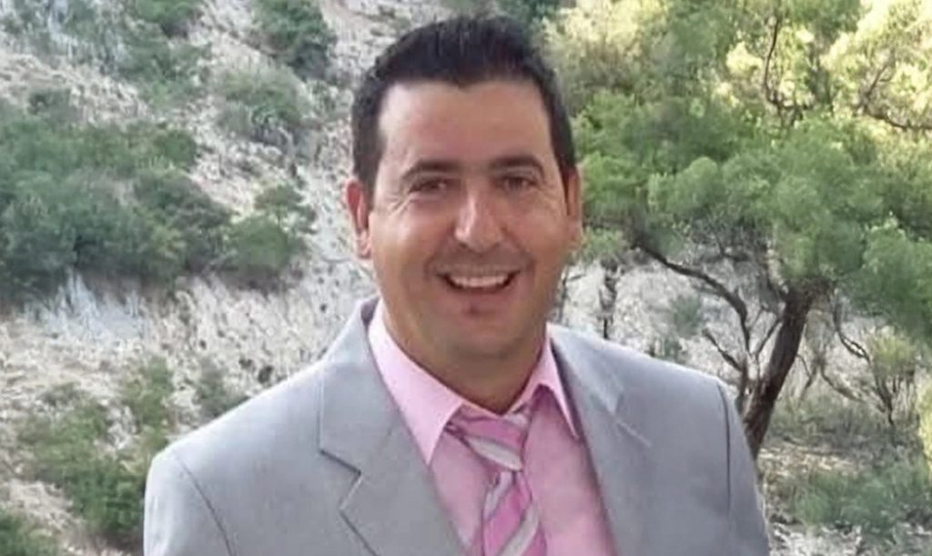 «Ο Ανδρέας μας, έφυγε όρθιος στο καθήκον, υπερασπιζόμενος ανθρώπινες ζωές» λένε συγγενείς του λιμενικού που σκοτώθηκε στο Άστρος