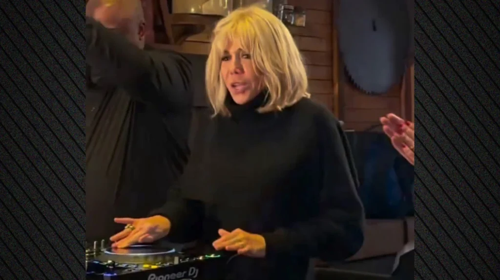 Η Μπριζίτ Μακρόν σε ρόλο... DJ για φιλανθρωπικό σκοπό, δείτε βίντεο
