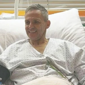 Ο 55χρονος πατέρας - ήρωας του Κραν Μοντανά που έσωσε δέκα νέους με γυμνά χέρια από τη φονική πυρκαγιά - «Έβλεπα ανθρώπους να καίγονται ζωντανοί»