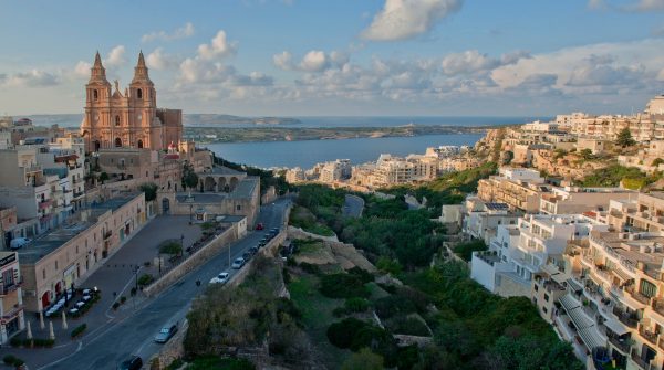 Μεταφέροντας μια Επιχείρηση από την Ελλάδα στη Μάλτα: Τι Πρέπει να Προσέξεις
