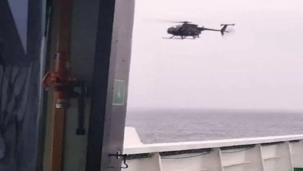 Ειδικές δυνάμεις των ΗΠΑ προσπαθούν να κατασχέσουν τάνκερ που ξέφυγε από το ναυτικό αποκλεισμό στη Βενεζουέλα