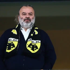 ΑΕΚ: Ο Ηλιόπουλος επέβαλε πρόστιμο 400.000 ευρώ στους παίκτες μετά τον αποκλεισμό στο Κύπελλο Ελλάδας Betsson