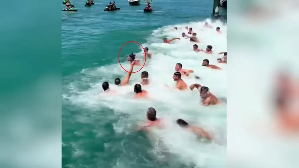 Η Μελβούρνη γιορτάζει τα Θεοφάνεια: 18χρονος από την Ρόδο έπιασε τον σταυρό στο Rye – Δείτε βίντεο