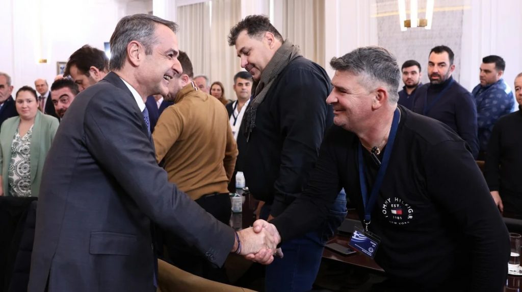 Τι κέρδισαν οι αγρότες στο ραντεβού με τον Πρωθυπουργό - Το μήνυμα στους «σκληρούς» των μπλόκων - ΒΙΝΤΕΟ