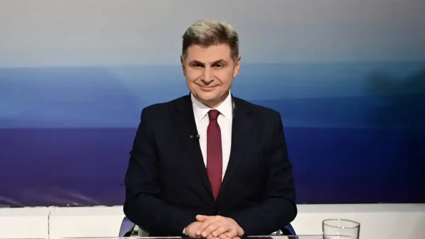 Φαραντούρης: Βουλευτές του ΣΥΡΙΖΑ είχαν προεξοφλήσει τη συμμετοχή τους σε κάποιο κόμμα που δεν έχει ιδρυθεί ακόμα