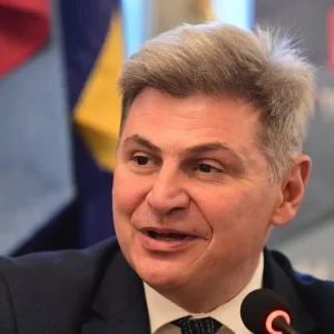 Νίκος Φαραντούρης για τη διαγραφή και την έδρα του: Δεν ξέρω αν θα μπορεί ο ΣΥΡΙΖΑ να έχει ευρωβουλευτές την επόμενη φορά