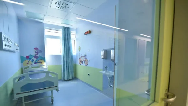 Επιδεινώθηκε η κατάσταση του 6χρονου που νοσηλεύεται στη ΜΕΘ με εγκεφαλίτιδα - Παραμένουν αισιόδοξοι οι γιατροί