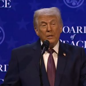 Έπεσαν οι υπογραφές στο Συμβούλιο Ειρήνης του Τραμπ: Μόλις 19 χώρες, Βουλγαρία και Ουγγαρία από την ΕΕ – «Όλοι θέλουν να συμμετέχουν»