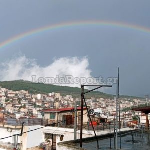 Εντυπωσιακό ουράνιο τόξο το πρωί στον ουρανό της Λαμίας (ΒΙΝΤΕΟ-ΦΩΤΟ)