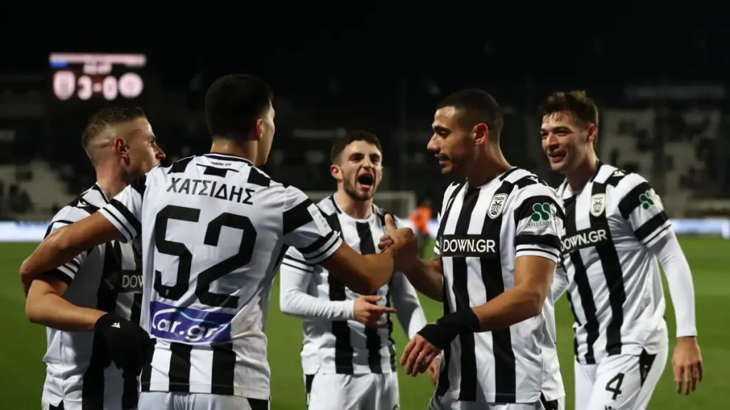 ΠΑΟΚ – ΟΦΗ 3-0: Ο «Δικέφαλος του Βορρά» νίκησε και πάτησε στην κορυφή με απόλυτο πρωταγωνιστή τον Χατσίδη