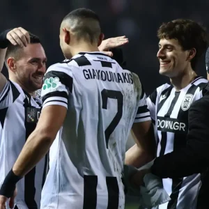 ΠΑΟΚ – Μπέτις 2-0: Ο «δικέφαλος» εξασφάλισε θέση στα playoffs του Europa League με Κωνσταντέλια, Ζίβκοβιτς και Γιακουμάκη