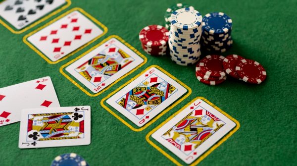 Το Πασιέντζα Γίνεται Ψηφιακό: Η Άνοδος του Online Πασιέντζα