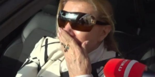 Λίτσα Πατέρα για τον θάνατο του Γιώργου Παπαδάκη: «Μεγάλο το σοκ, τρέμουν τα χέρια μου, είμαι άρρωστη»