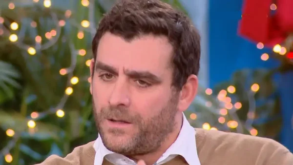 Πατρίκιος Κωστής: «Ήταν δύσκολο και ένιωθα και μια υποχρέωση να μιλήσω για τον Γεράσιμο Μιχελή»