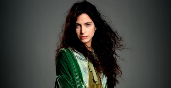 Με καταγωγή από τη Θήβα η πρωταγωνίστρια της «Μεγάλης Χίμαιρας» Φωτεινή Πελούζο