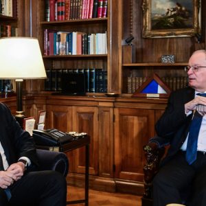 Πιερρακάκης σε Τασούλα: Η Ελλάδα έχει αυξημένο κύρος στη λήψη αποφάσεων σε ευρωπαϊκό επίπεδο