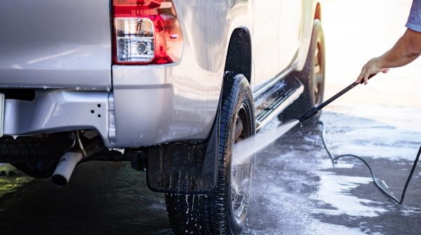 Πλυντήριο φορτηγών - αυτοκινήτων ζητά προσωπικό