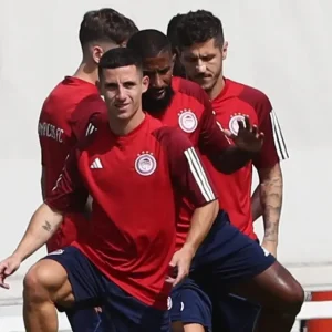 Ολυμπιακός: Ποντένσε και Ροντινέι μένουν εκτός για το παιχνίδι με τον Ατρόμητο