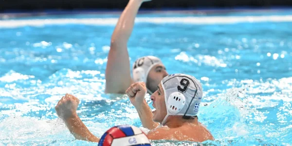 Θρίαμβος για την Εθνική πόλο: Νίκησε την Ιταλία 15-13 και πήρε το εισιτήριο για τα ημιτελικά του Ευρωπαϊκού Πρωταθλήματος