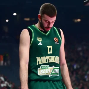 Παναθηναϊκός: Με Ρογκαβόπουλο το «τριφύλλι» κόντρα στην Μπασκόνια