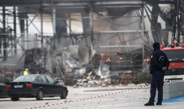 Τραγωδία στο εργοστάσιο «Βιολάντα»: Με δείγμα DNA η ταυτοποίηση των σορών – Οι υπόλοιποι σώθηκαν γιατί έκαναν διάλειμμα