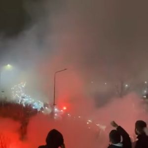 Στην Τούμπα συνοδεία μοτοπορείας οι επτά σοροί των θυμάτων