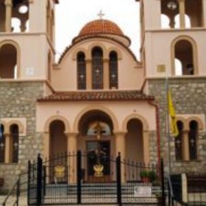 Πανηγυρίζει ο Ιερός Ναός του Αγίου Γρηγορίου στην παραλία Ραχών