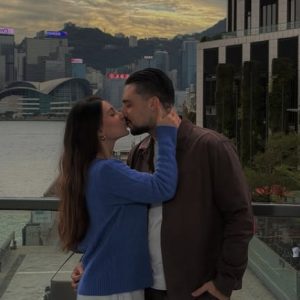 Μαριαλένα Ρουμελιώτη: Το βίντεο με τον Σάκη Κατσούλη από το gender reveal party και η εξομολόγηση - «Σε αγαπήσαμε πριν μάθουμε το φύλο σου»