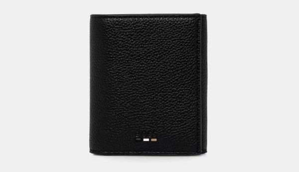 Χάθηκε ανδρικό πορτοφόλι - Μήπως το βρήκατε;