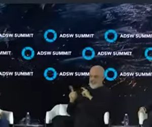 «Νομίζεις ότι είστε απόγονοι του Πλάτωνα και του Αριστοτέλη αλλά δεν είστε» - Παραλήρημα Ράμα εναντίον Έλληνα δημοσιογράφου, δείτε βίντεο