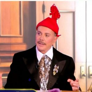 Ο Λάκης Γαβαλάς έκανε... δικαστήριο μόδας: Ποιες γνωστές κυρίες αποθέωσε και ποιες «καταδίκασε»