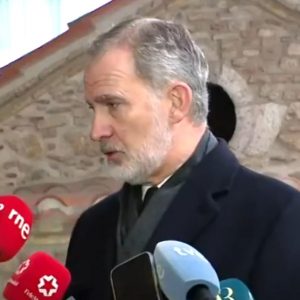 Σιδηροδρομική τραγωδία στην Ισπανία: «Τόσο πολλά θύματα, ελπίζουμε οι τραυματίες να αναρρώσουν το συντομότερο», είπε ο βασιλιάς Φελίπε από την Αθήνα