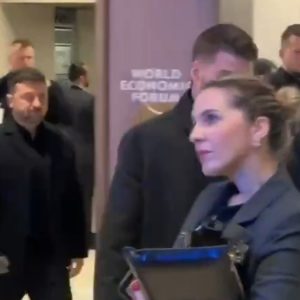 Ξεκίνησε η συνάντηση Τραμπ - Ζελένσκι στο Νταβός