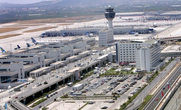 Ο Δήμας ζητά εντός της ημέρας την παραίτηση του διοικητή της ΥΠΑ για το μπλακ άουτ στο FIR